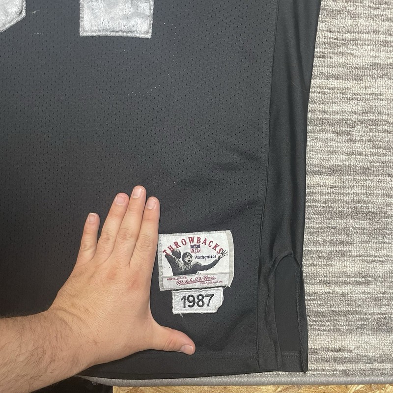 (Heavy Distress) VTG Bo Jackson Oakland Raiders Jersey Mitchell & Ness Size XL gallery