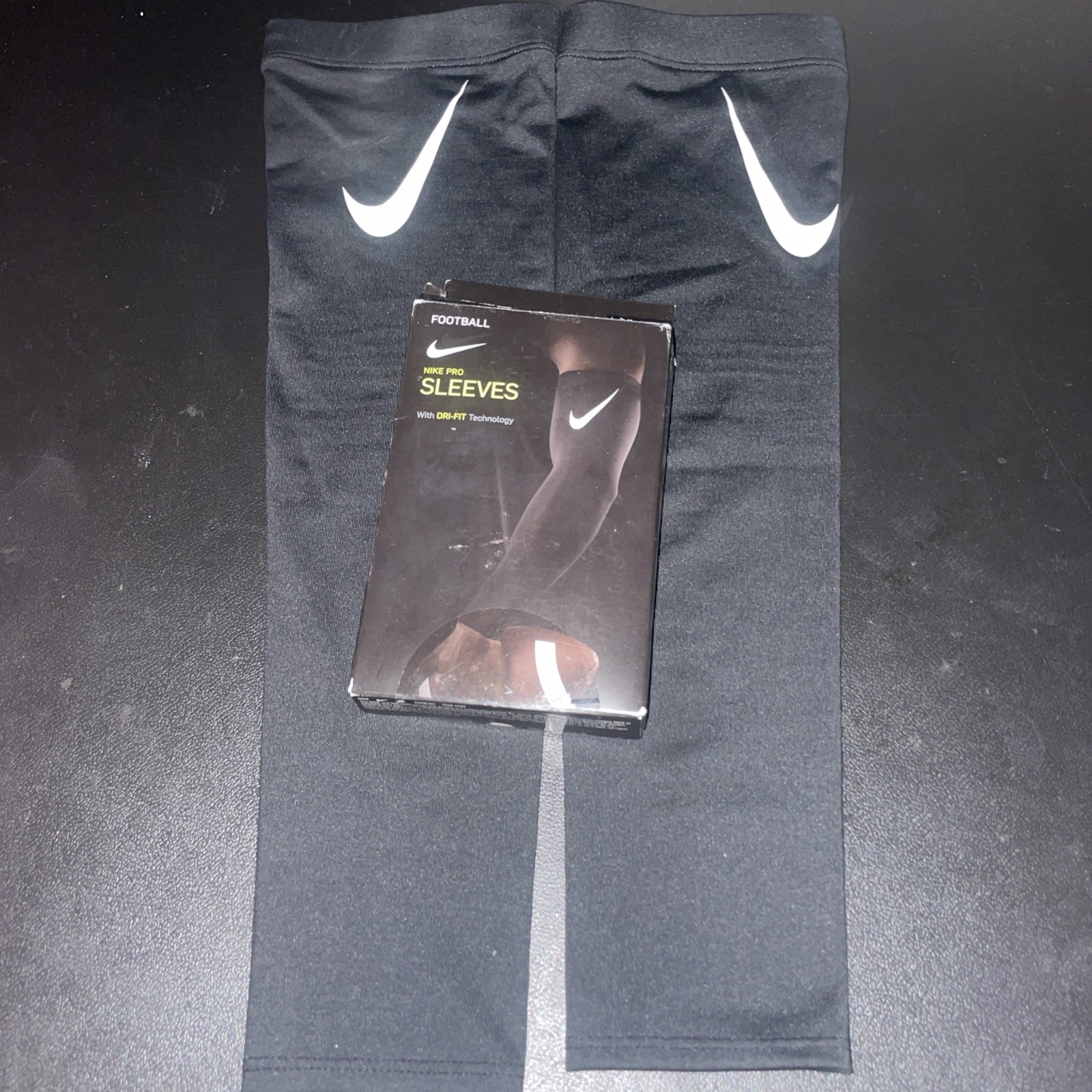 Nike Pro Dri-Fit Arm Sleeves Compression Football Men's S/M Black/ White , NEW gallery