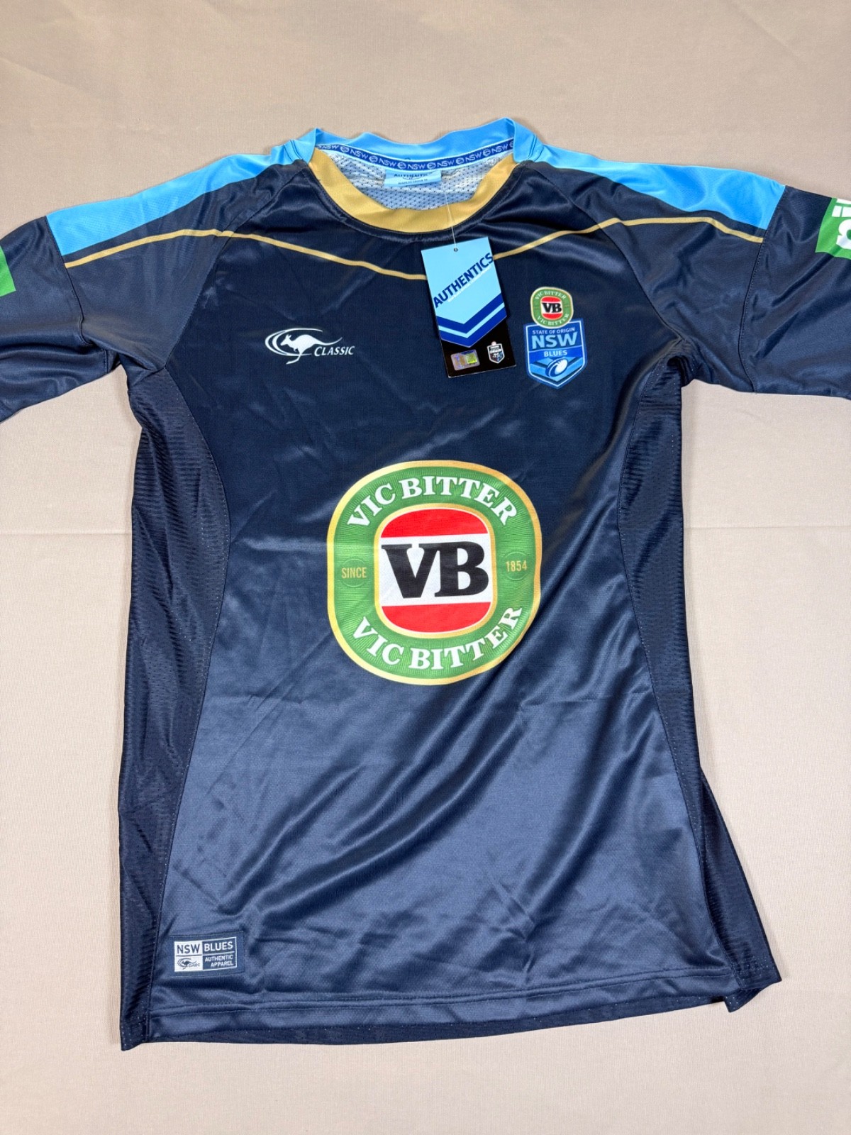 Vic Bitter VB NSW Blues State of Origin Jersey Size Medium A5- 0101 gallery
