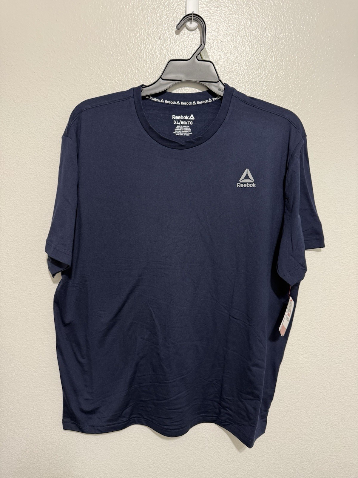 Reebok Delta Core Navy Blue Tee Moisture Management Men's XL NWT gallery