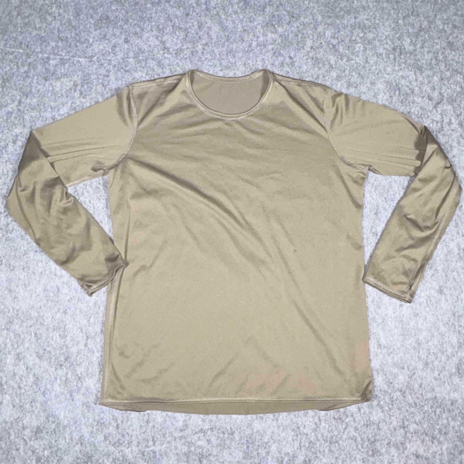 Milliken Military Base Layer Undershirt Mens Medium Gen III Light Cold Weather gallery