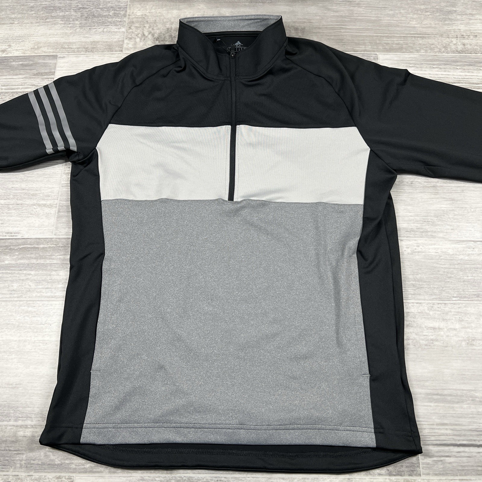Adidas Men's Medium Colorblock 1/4 Zip Pull Over Golf Sweater Black/Grey GJ0682 gallery