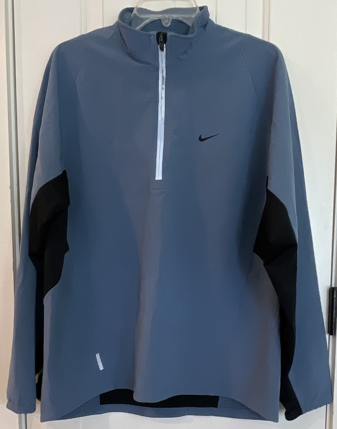 Nike Sphere Pro Men’s L Blue/Black Colorblock 1/4 Zip Mock Neck Jacket gallery