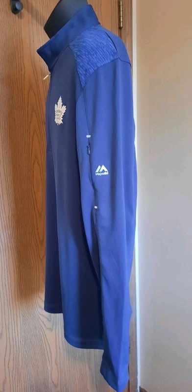 Toronto Maple Leafs Majestic Cool Base Mens Blue 1/4 Zip Pullover Shirt Size L gallery