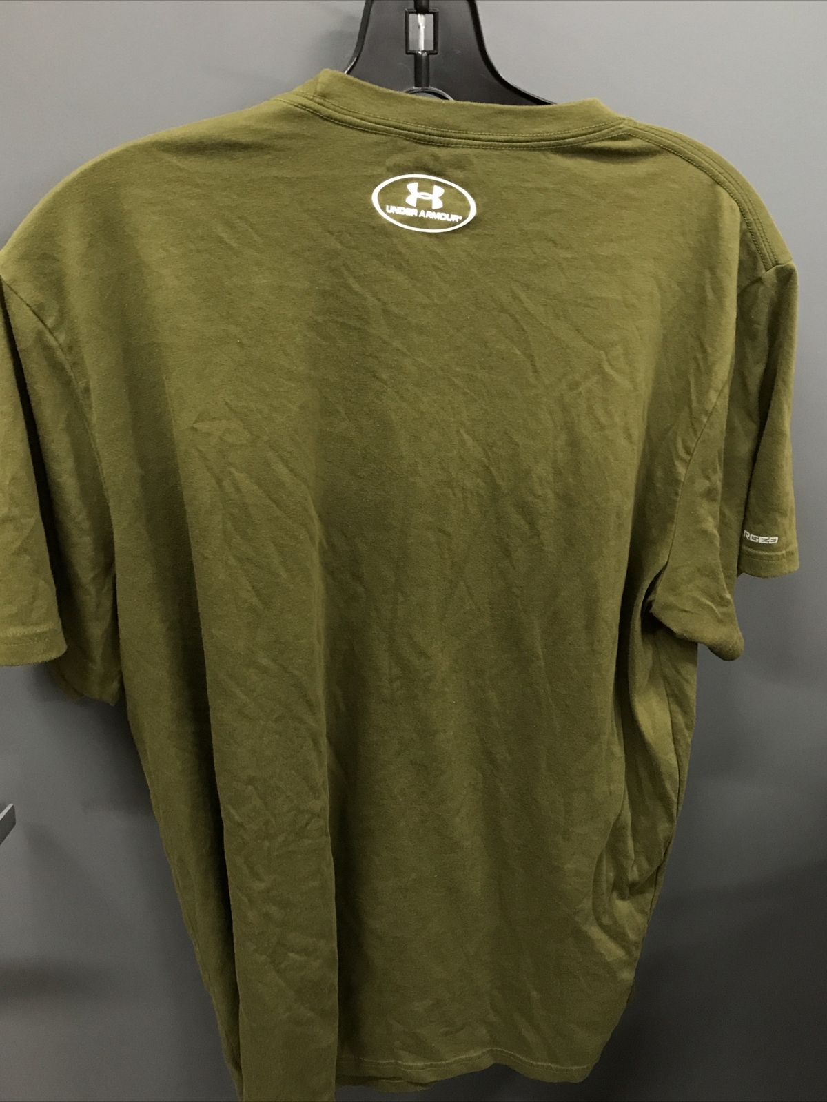 Under Armour Heat Gear Men's Dark Green US Flag Print Size Medium T-Shirt gallery