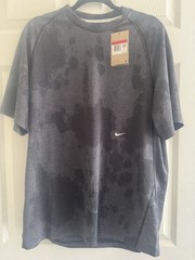Nike ADV Top Shirt A.P.S. Engineered Fitness Iron Grey $80 DX6954-068 Sz Large