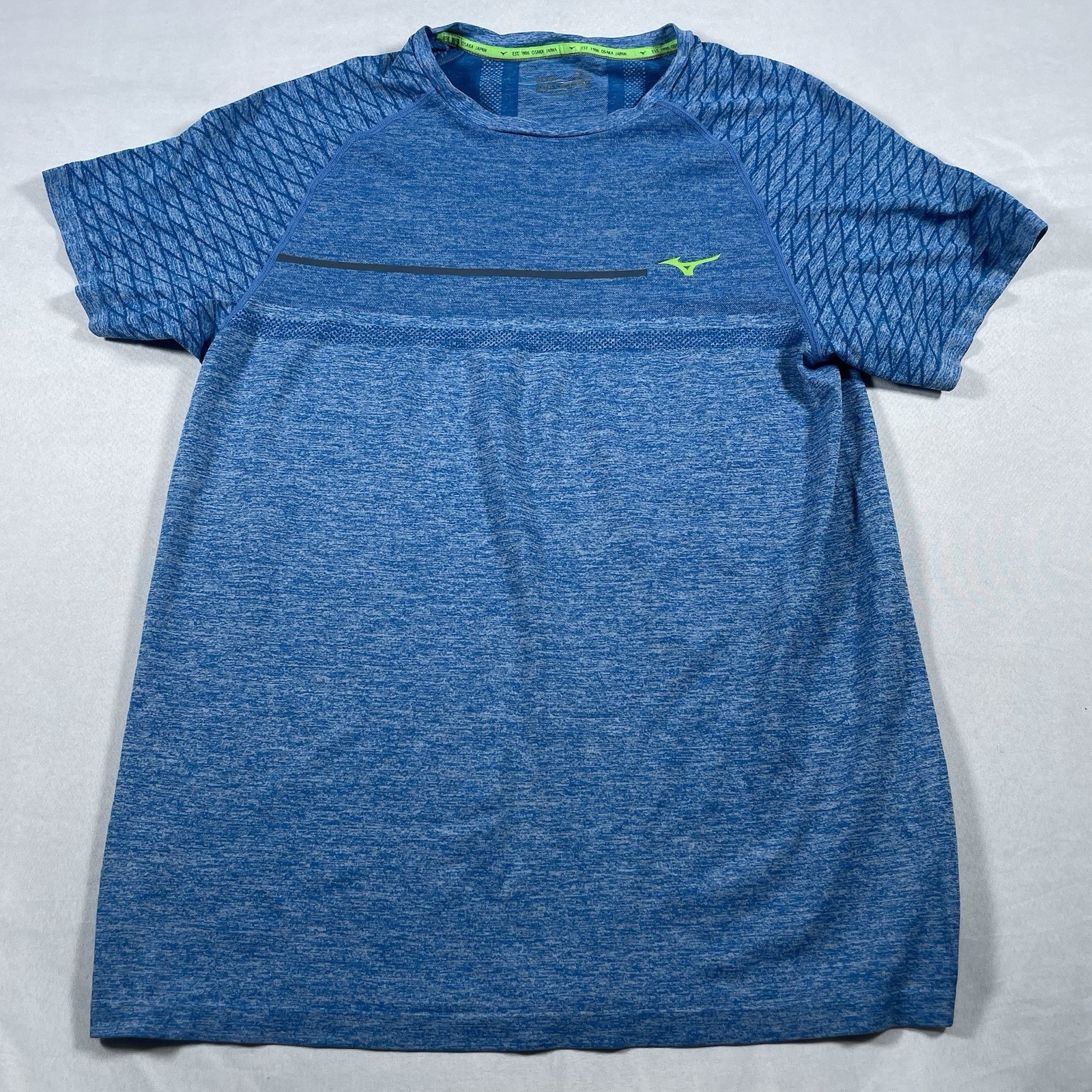 Mizuno Alpha Performance Shirt quick dry Moisture Wicking Outdoors Hiking XL gallery
