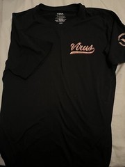Virus Intl Medium Tee Shirt Athletic CrossFit Lifting Fitness VRS Black Gold