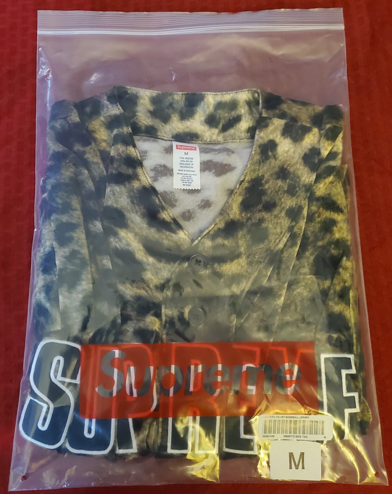 Size (Medium) Supreme Velvet Baseball Jersey (Leopard Print) SS25 gallery