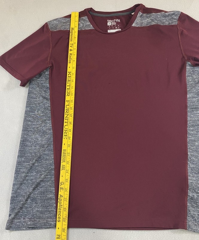 Adidas Techfit Climalite Compression Shirt Men’s XL Maroon Gray Athletic Gym Tee gallery