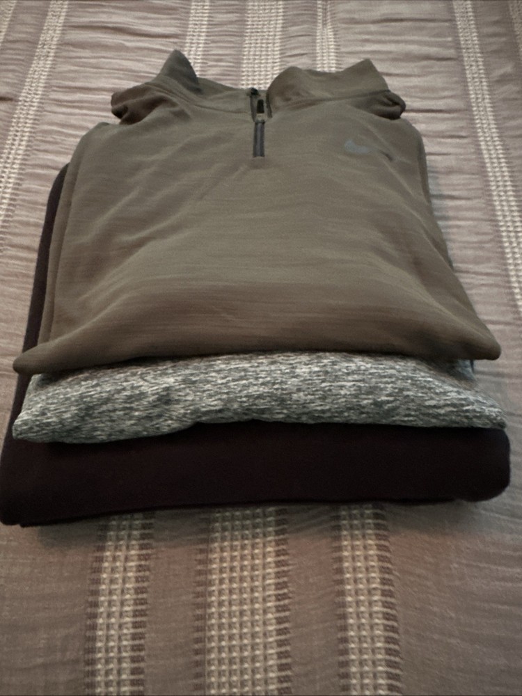 Men’s Nike Pullovers