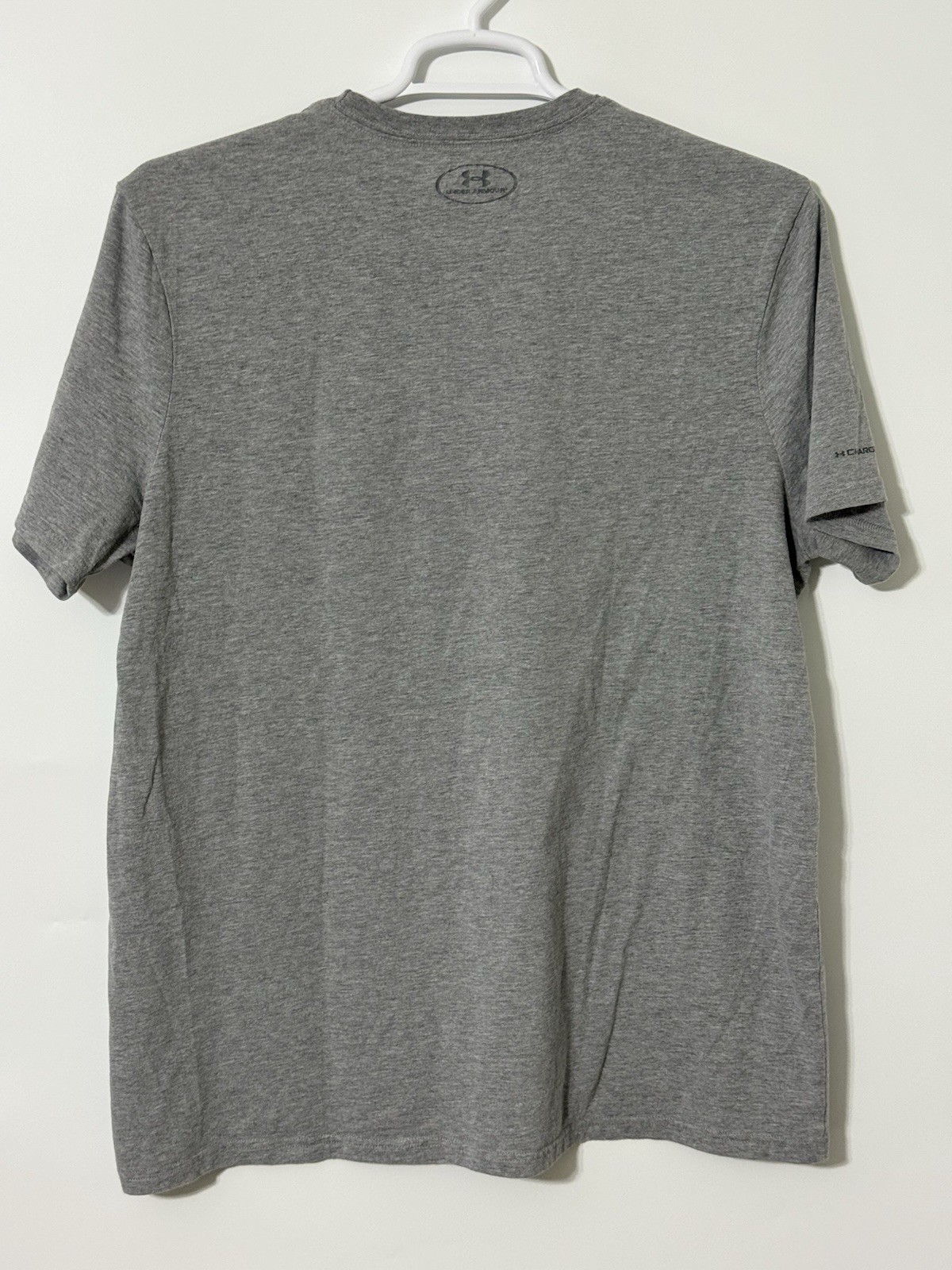 Under Armour Men’s Tottenham Hotspur T Shirt Gray XL Loose Heat Gear Soccer gallery
