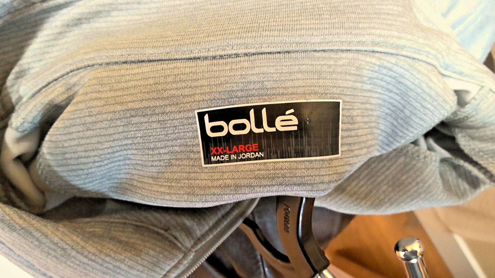 Bolle Gray XXL 1/4 Zip Pullover Men's Long Sleeve - Excellent Used Condition. gallery