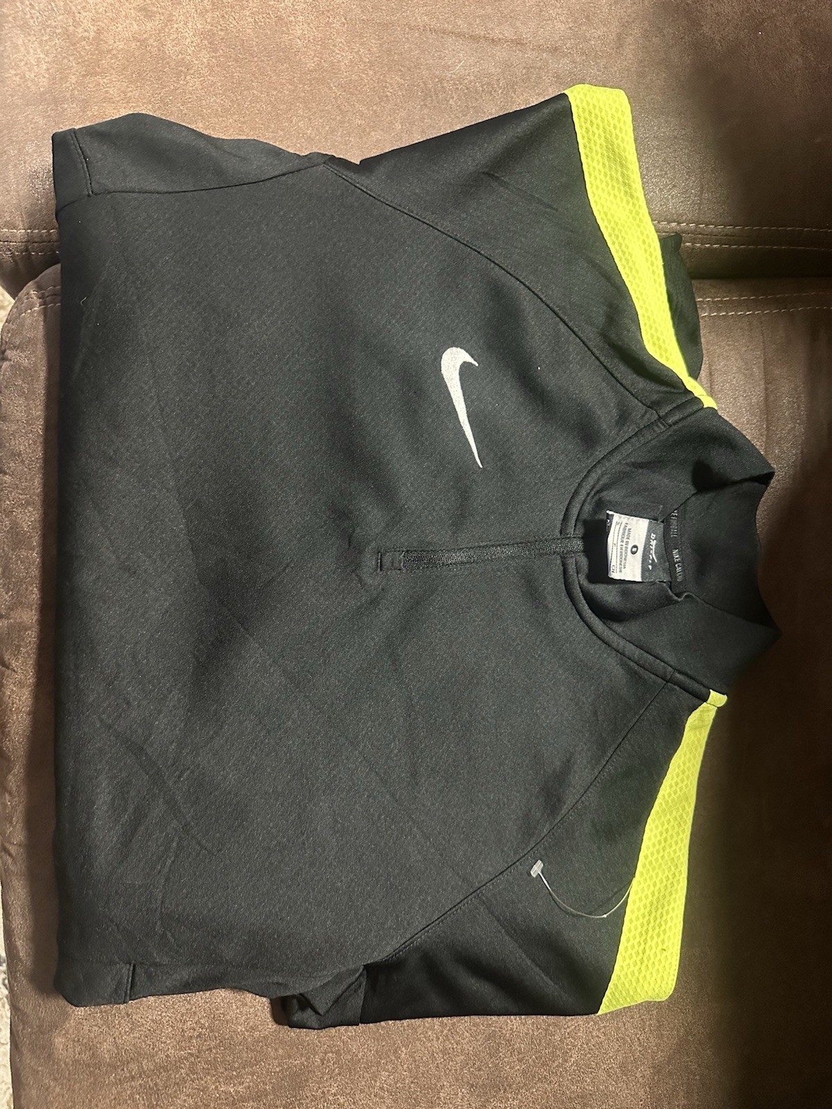 Nike Dri-FIT Men’s M Black/Yellow Long Sleeve Crew Pullover Athletic Running gallery