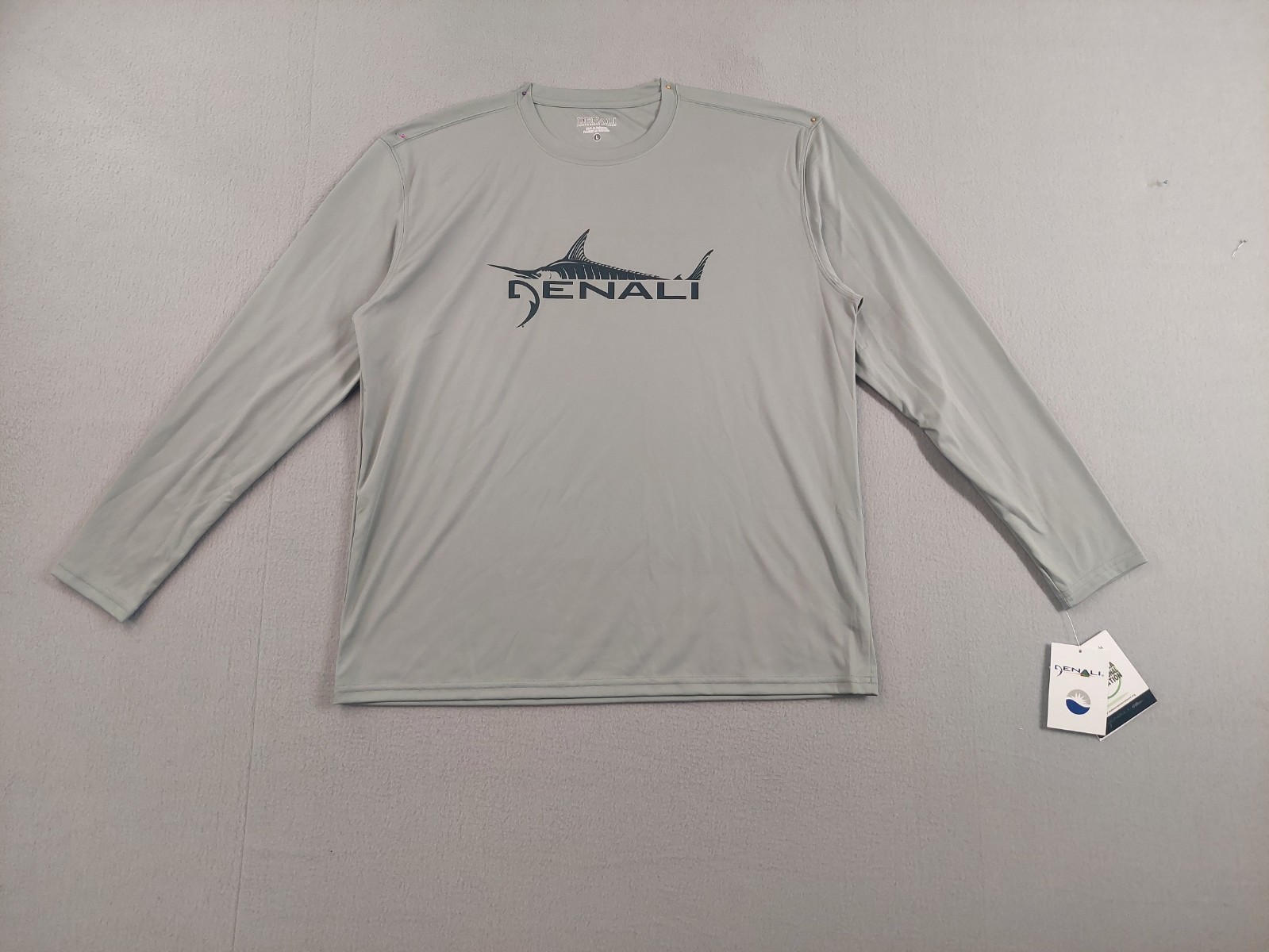 Denali Men Athletic T Shirts L Gray Crew Neck Long Sleeve Pullover Logo Active gallery