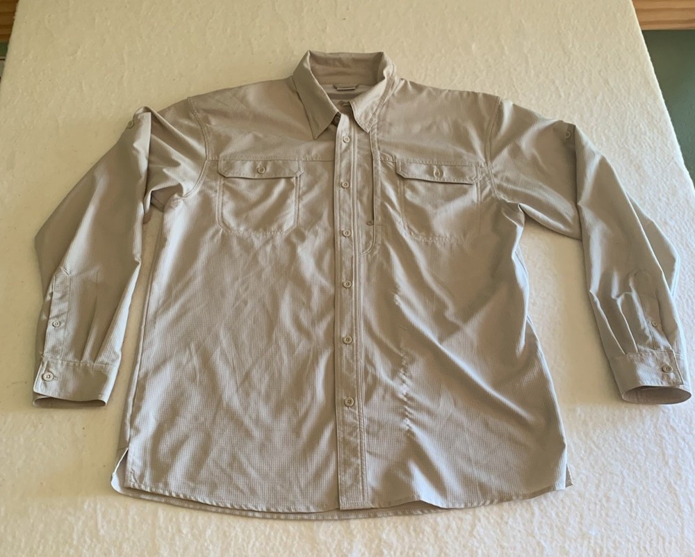 Hi-Tec Performance Men’s Long Sleeve Khaki Color Lightweight Adventure Shirt L