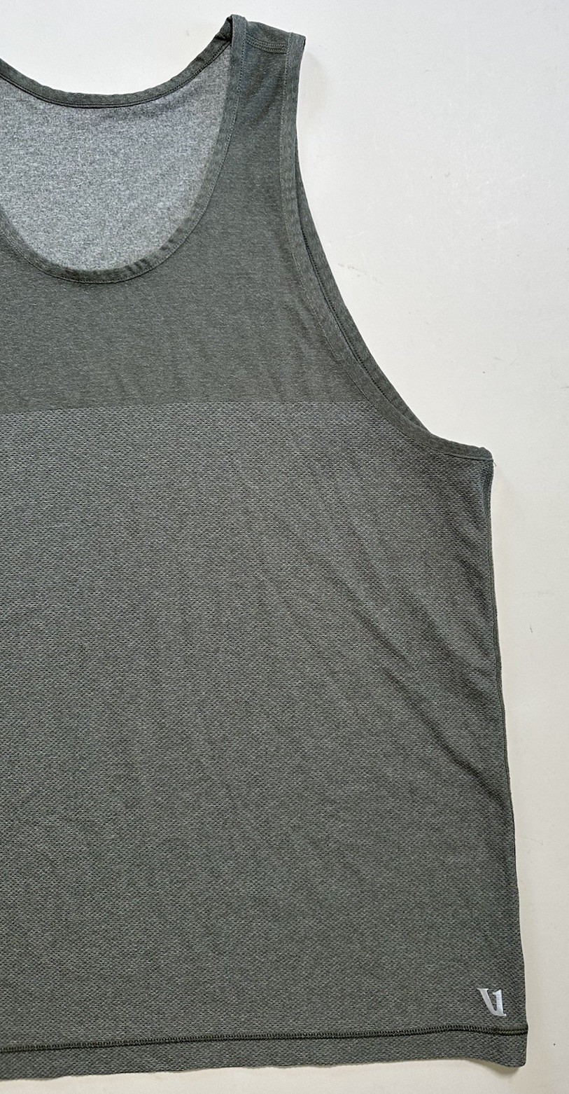Vuori Grandview Tech Tank Top Men's Size L Green Gray V198 gallery