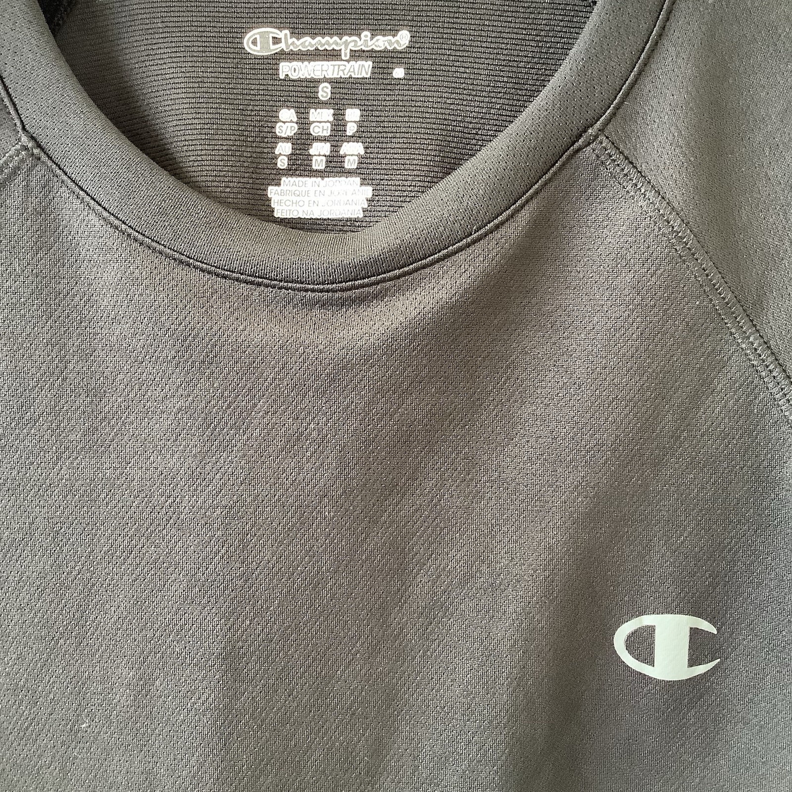 Champion Vapor Powertrain Crewneck Men’s Size Small Black Pullover Shirt gallery