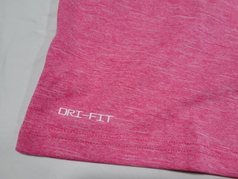 NIKE Mens Essential Hydroguard Swim T-Shirt UPF 40+ NESSA589-656 Size Medium gallery