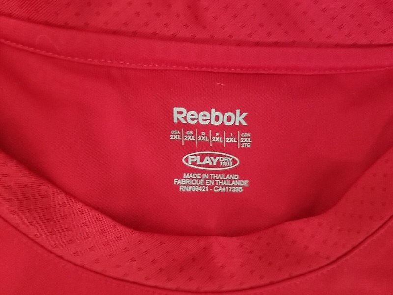 Reebok Play Dry Mens Shirt Size 2XL Red Short Sleeve Running Cycling Side Pocket gallery