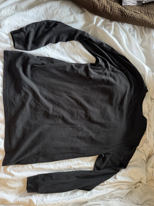 The North Face Never Stop Exploring Graphic Logo Long Sleeve Crew Neck Tee L gallery