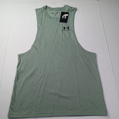 NWT Men’s Size S Under Armour Left Chest Cut Off Tank Top Shirt 1329286-348