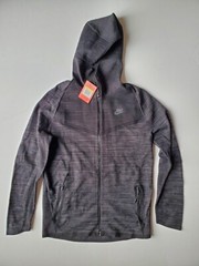 NEW Nike Tech Knit Windrunner Black Anthracite Men Sz Small 726685-010