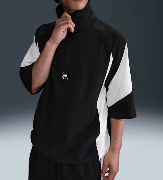 Nike Air Men’s Half-Sleeve Quarter-Zip Top HV0773-010 - Black / White gallery