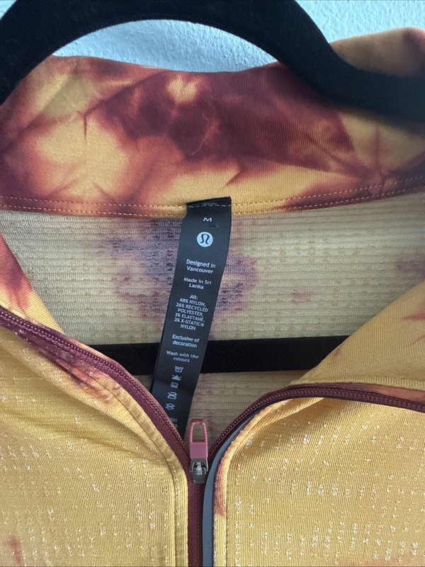 Lululemon Metal Vent Tech 1/2 Zip 2.0 Mens Med Orange Tie Dye Perform Pullover gallery