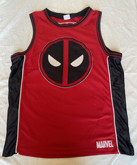 Marvel Deadpool Mesh Basketball Jersey Tank Top Mens XL Red/Black Sleeveless