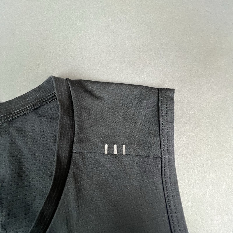 Lululemon Tank Top Mens Medium Black Gray Fast And Free Running Sleeveless Shirt gallery