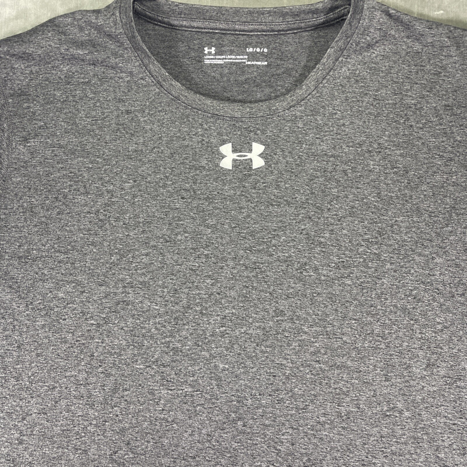 Under Armour Heatgear Men's Large Gray Short Sleeve Athletic Loose T Shirt gallery