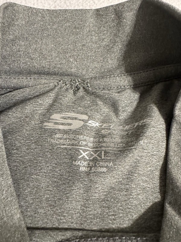 Sketchers Sport Men's XXL Long Sleeve Shirt With Semi Turtle Neck Ships Same Day gallery