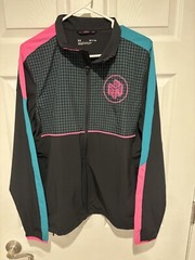 Under Armour Run Anywhere Full Zip Running Jacket Black 80’s Vibe Men’s Small