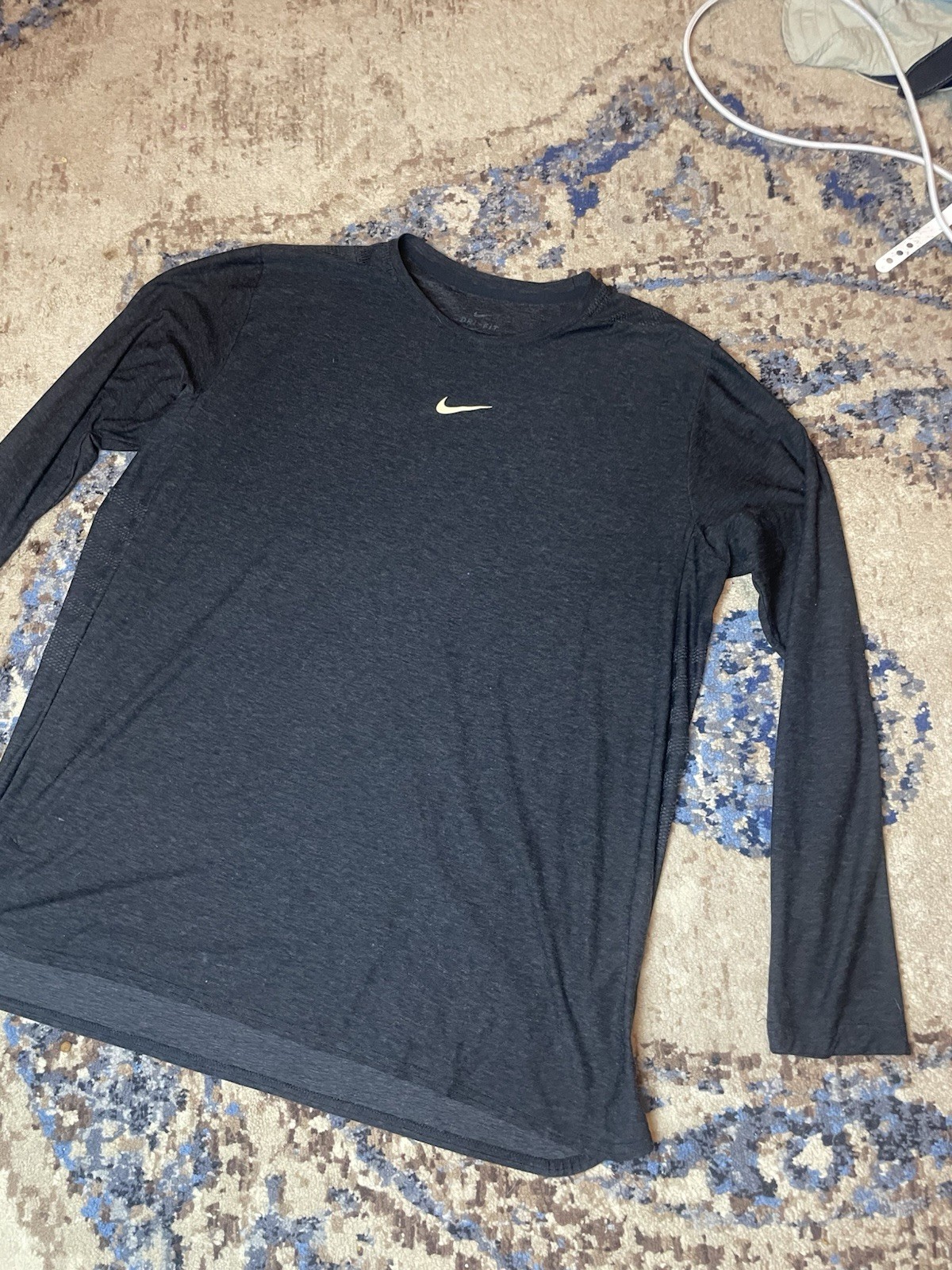 Nike Athletic Shirt Long Sleeve Size Xl Black Gold Swoosh gallery