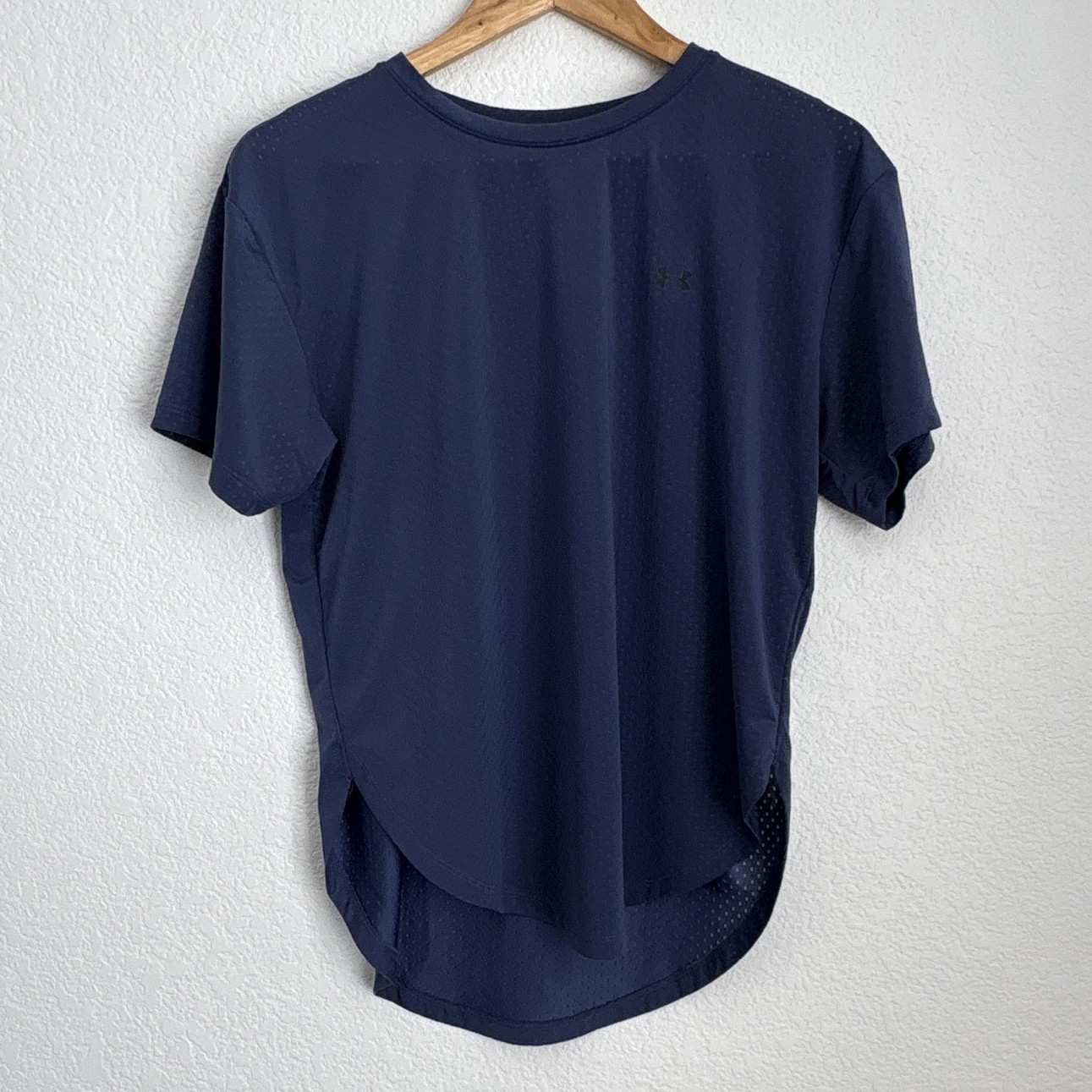 Under Armour HeatGear Blue Loose Fit Mesh Crew Neck T-Shirt, Size S gallery