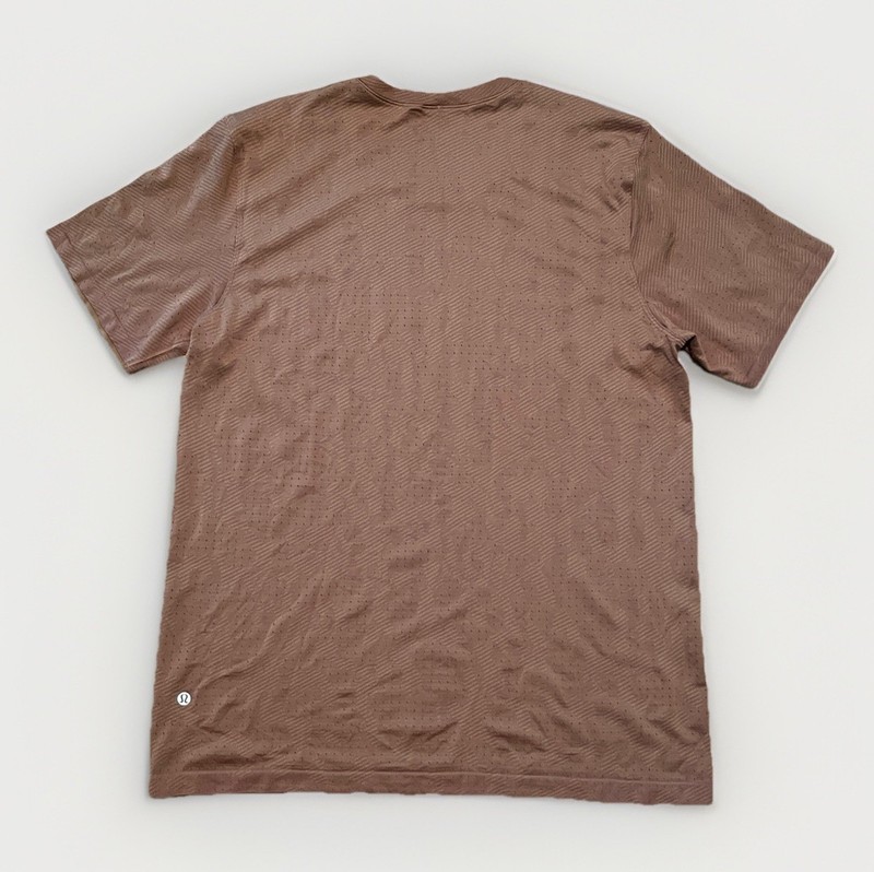 Lululemon Metal Vent Tech Jacquard Flame Pattern Short Sleeve Shirt Men's XL Gym gallery