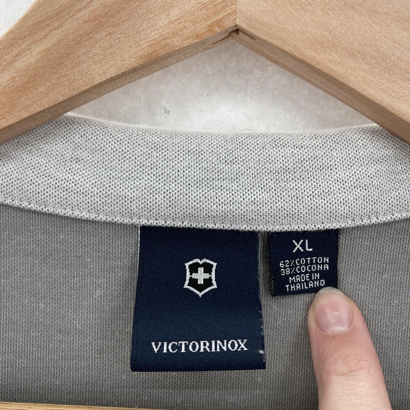 Victorinox Pullover Mens XL Gray Blue Quarter Zip Performance Long Sleeve Cocona gallery