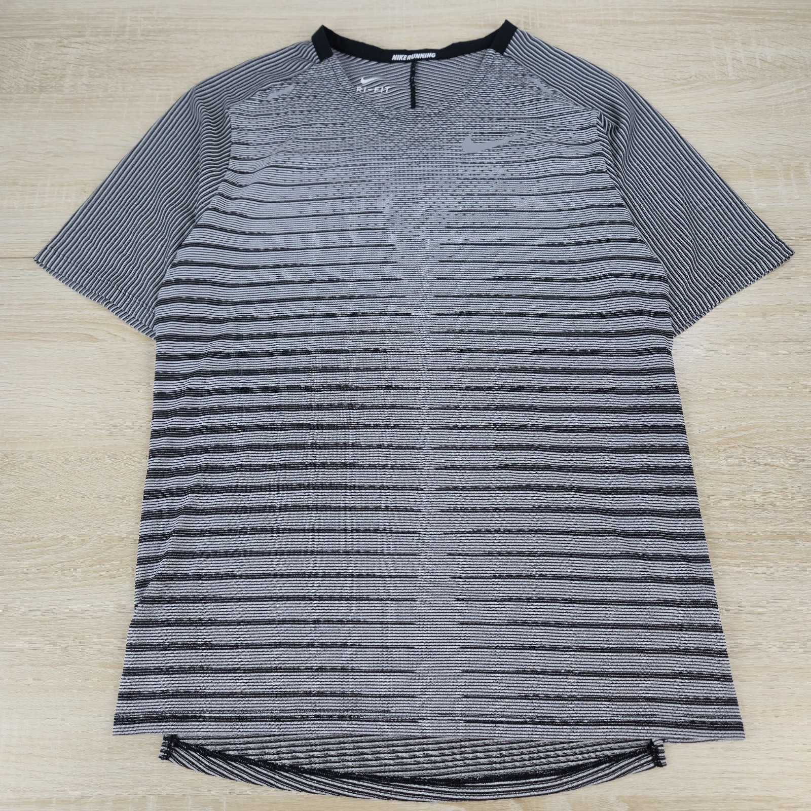 Men's Small S Nike Track Running Tech Knit Future Fast Striped Shirt CU6056-010 gallery