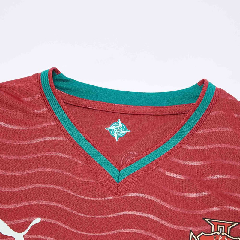 PUMA Portugal 2026 Home Replica Player Jersey Soccer Jersey Men's 788141-77 New gallery