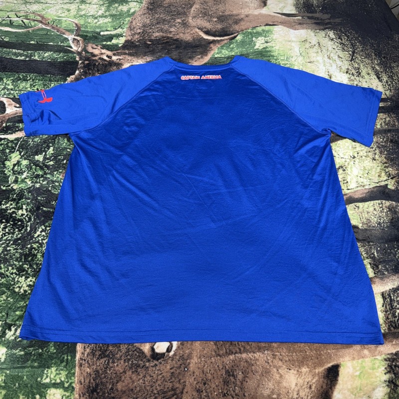 2013 Marvel Captain America Under Armour Mens XL Blue Loose Fit Heatgear gallery