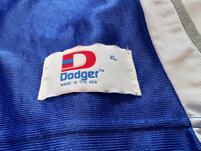Vintage Dodger Kentucky Wildcats Shiny Silky Basketball Jersey #21 Adult XL gallery