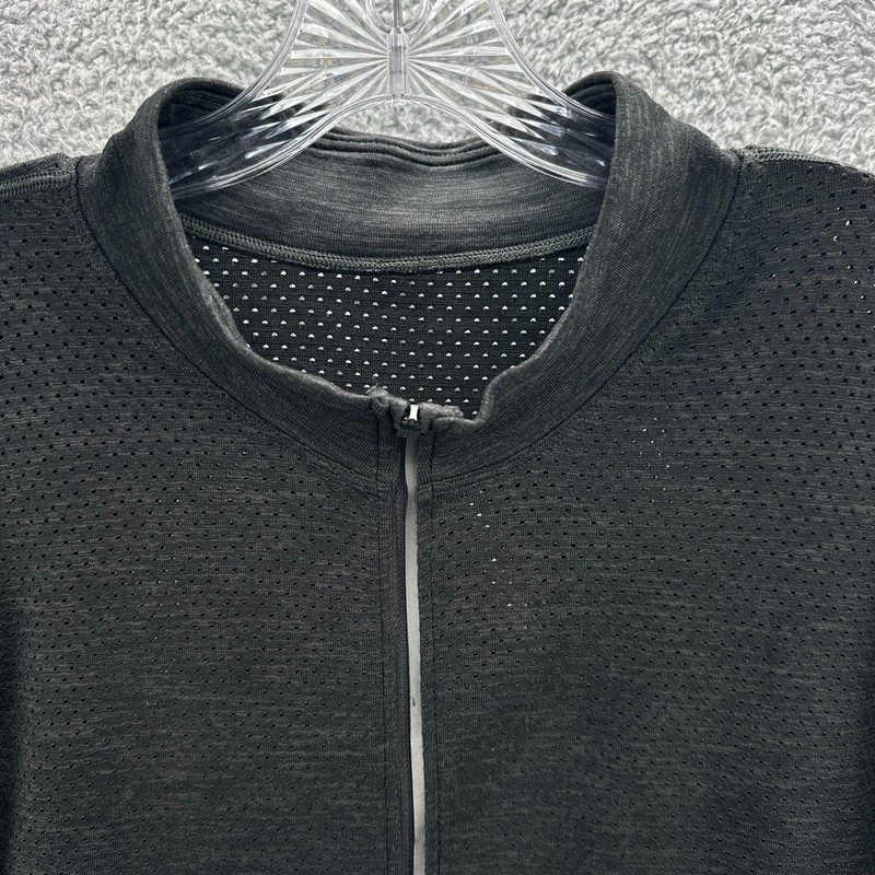 Lululemon Metal Vent Tech 1/2 Zip Pullover Mens XXL 2XL Long Sleeve Gym Sweater gallery