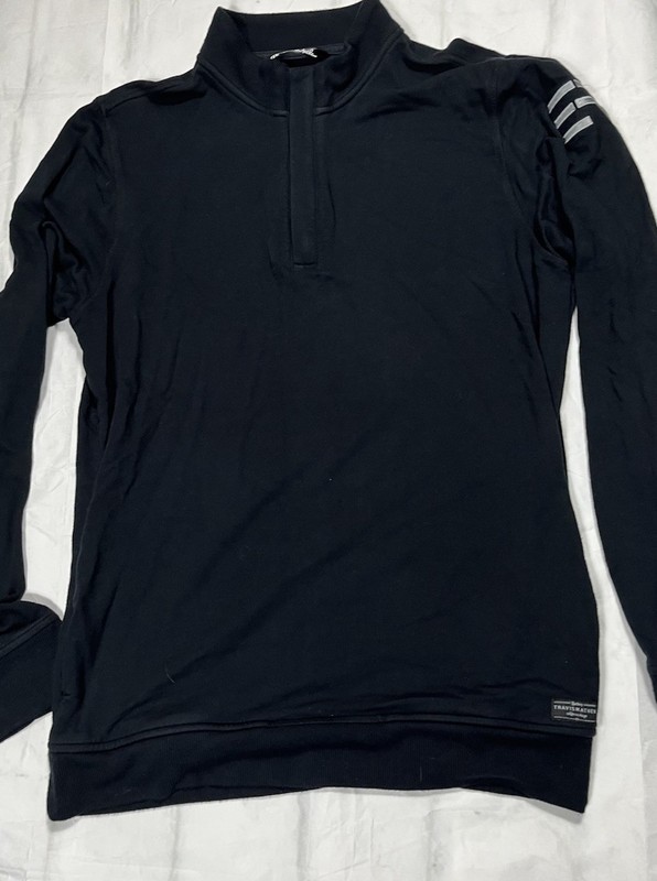 Preowned Black Long Sleeve Travis Mathew Newport 1/4 Zipper ER Logo Pullover gallery