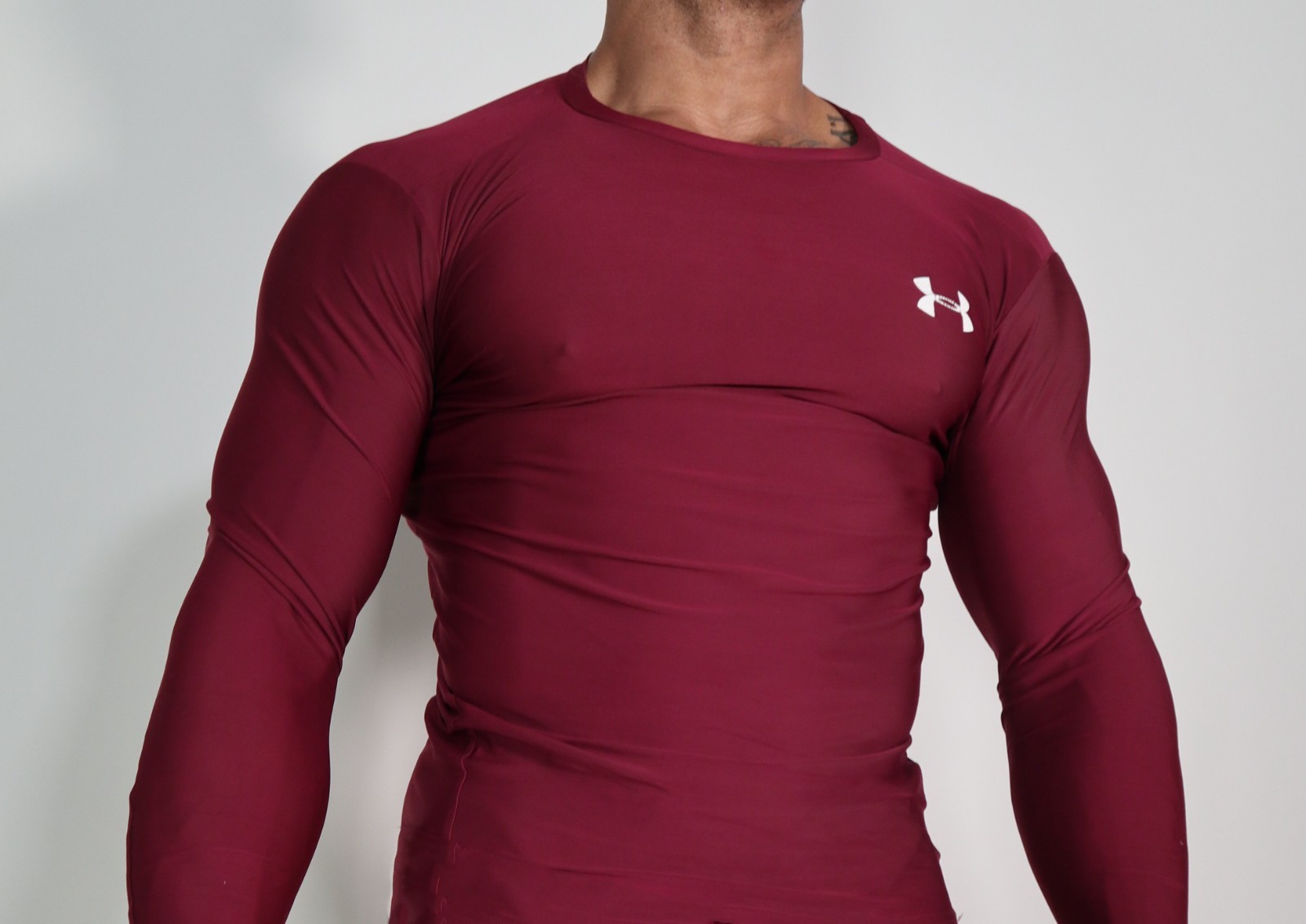 LONG SLEEVE MAROON COMPRESSION SHIRT XL (HOLE ON BACK SLEEVE) gallery