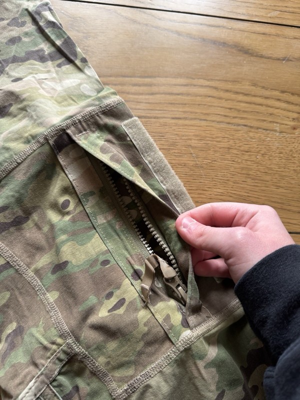 US Army Combat Shirt Men XL Multicam Camo Flame Resistant Long Sleeve Tactical gallery