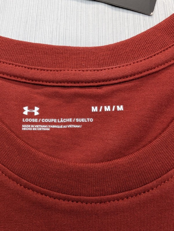 New Under Armour UA Cutoff Tank Top Shirt Sz Medium Loose Super Soft Brick Red gallery