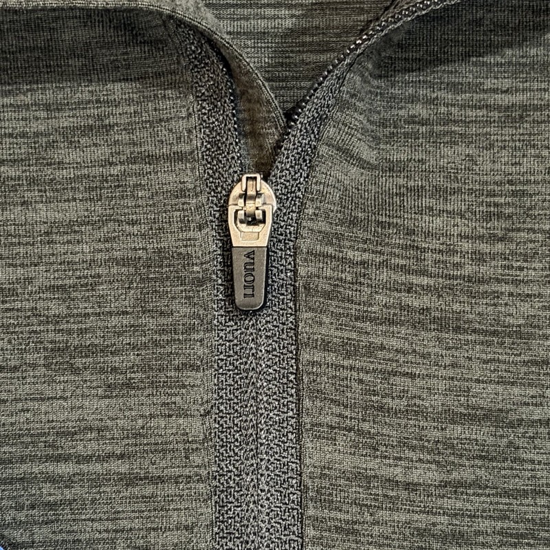 Vuori Ease Performance Half Zip Jacket 2.0 Men’s XL Black & Gray Pullover gallery