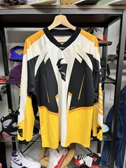 Vintage 2006 Series Thor Racing Motocross Multi Color Jersey Size Medium