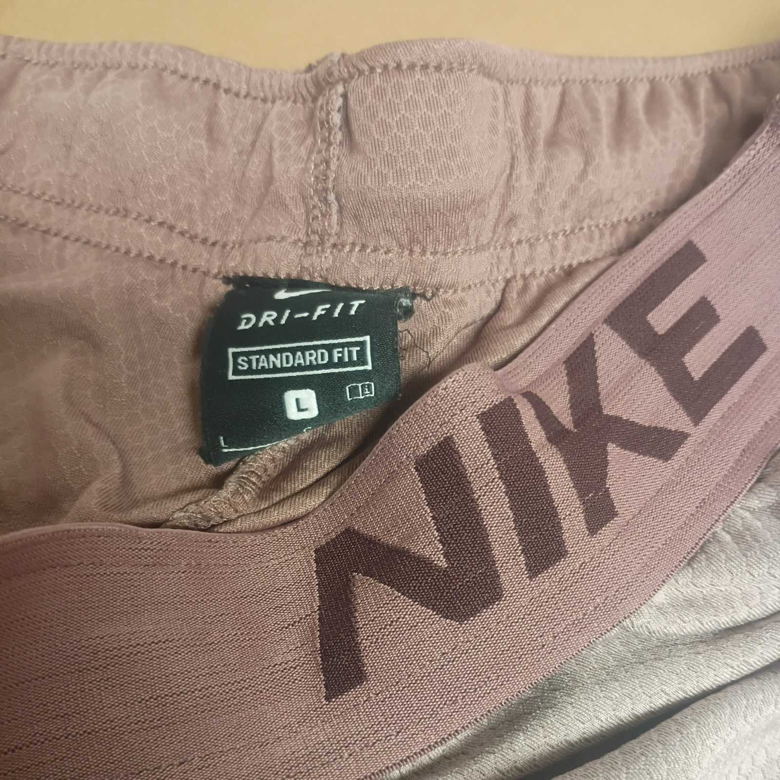 Nike Dri-FIT Taupe Workout Yoga Shorts Men's Size Large Active Wear Pants gallery